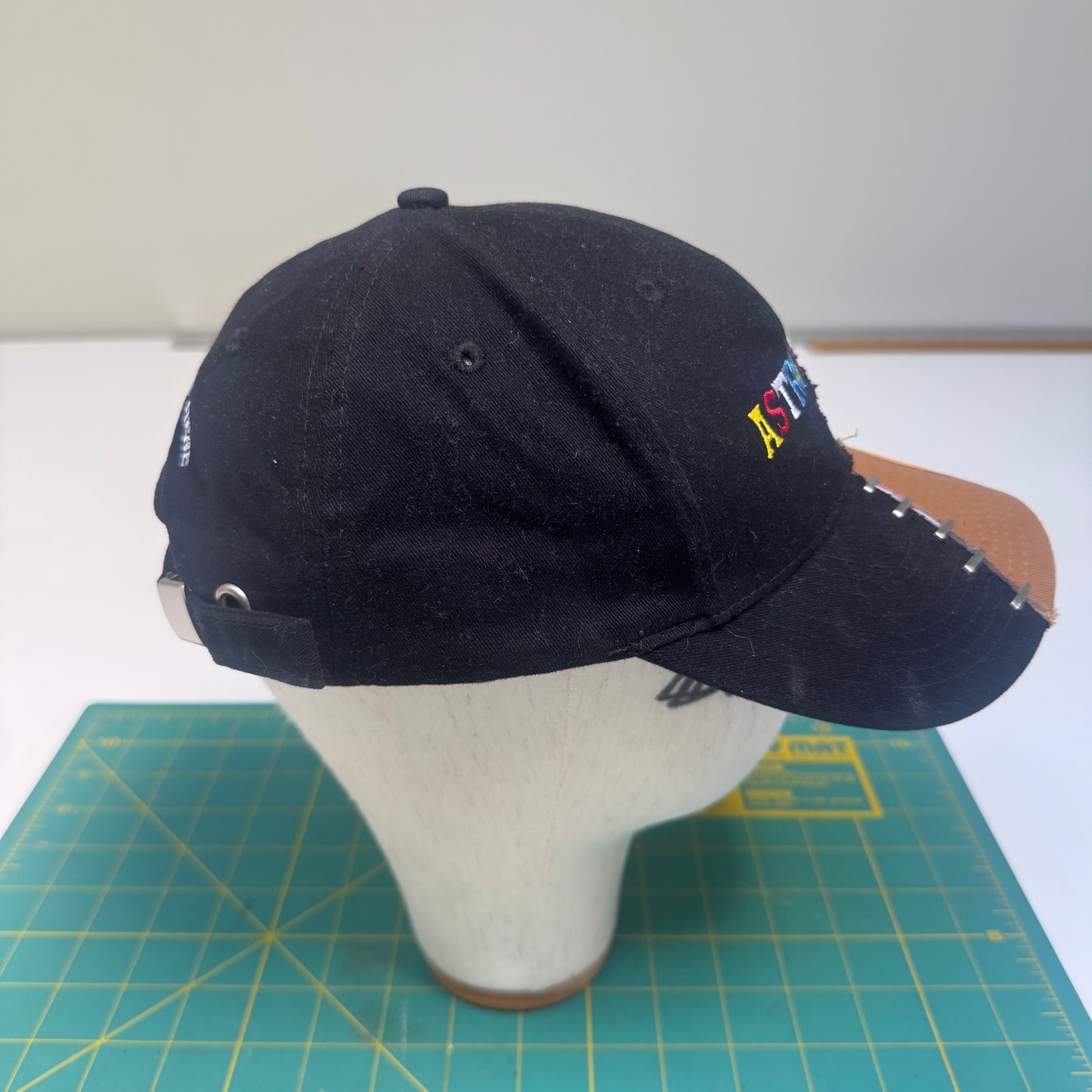 ELLIVO X TRAVIS SCOTT X CARHARTT CAP